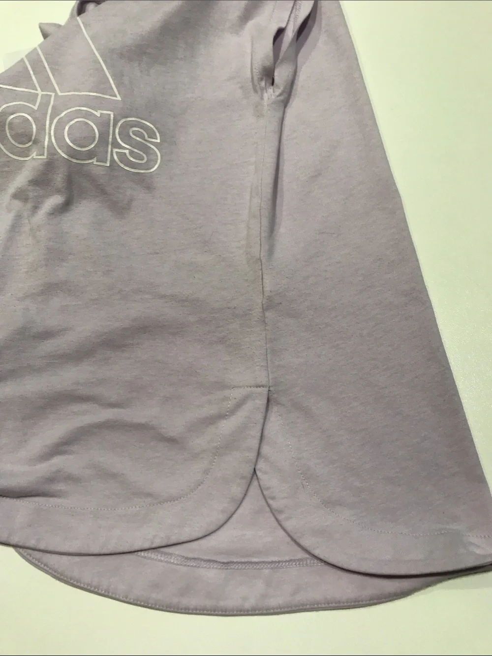 🍏 Adidas Girl’s Lavender Short Sleeved Top, Size S (7-8 years)
